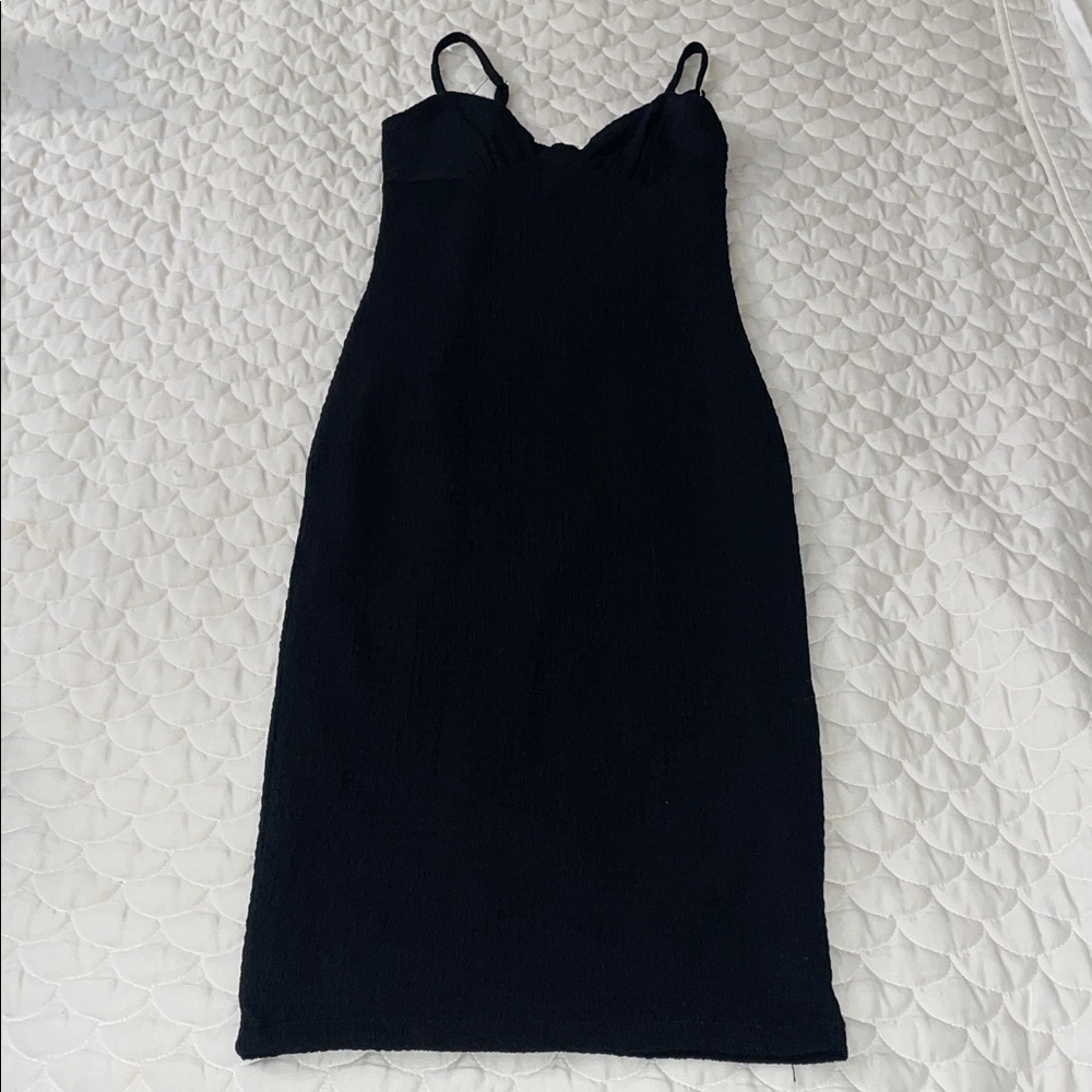 Revamped Classic Sexy Black Midi Dress
